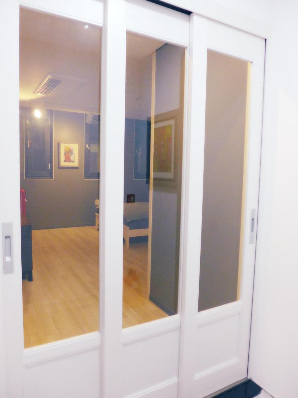 Picasso Guesthouse Мокпо Экстерьер фото
